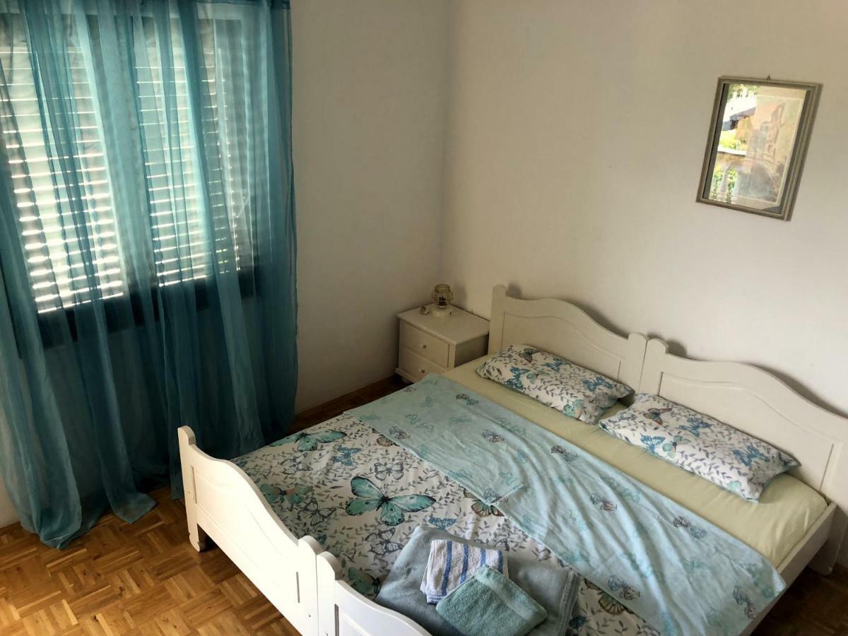 Guesthouse Vila Ruzmarin Ždrelac Dış mekan fotoğraf
