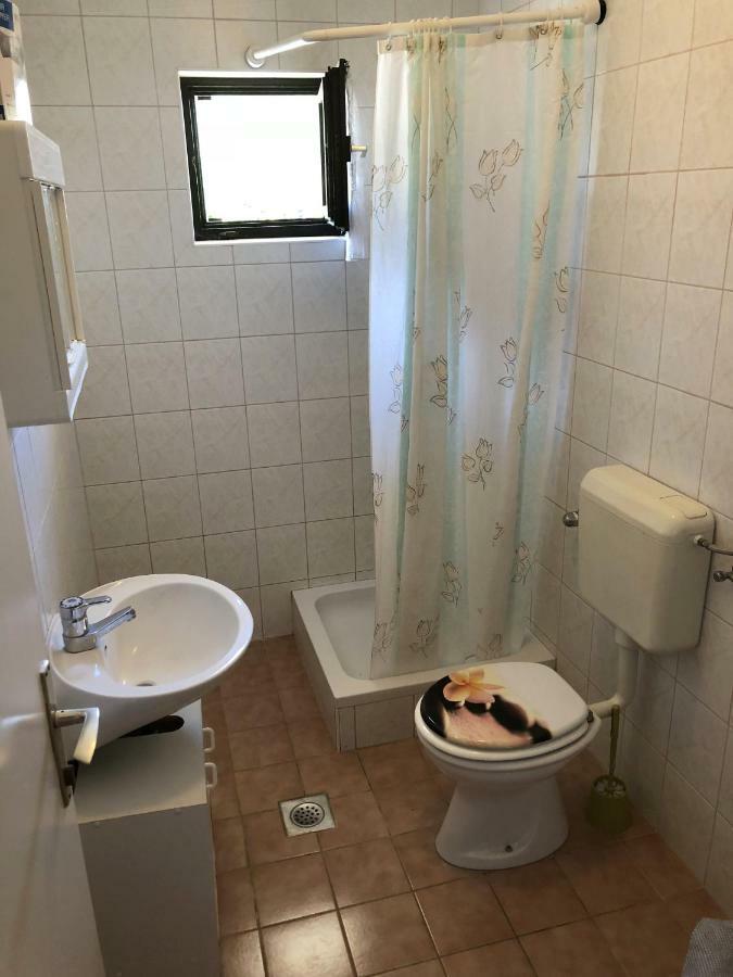 Guesthouse Vila Ruzmarin Ždrelac Dış mekan fotoğraf