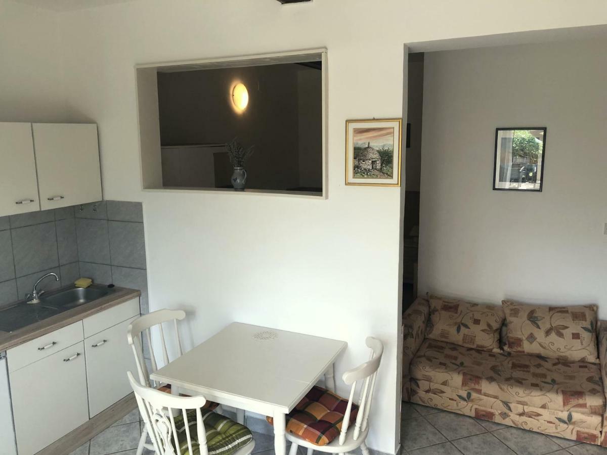 Guesthouse Vila Ruzmarin Ždrelac Dış mekan fotoğraf
